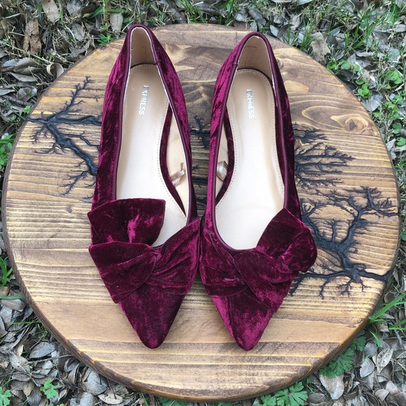 Express Shoes - NWT Express Maroon Knot Velvet Pointed Flats sz 8